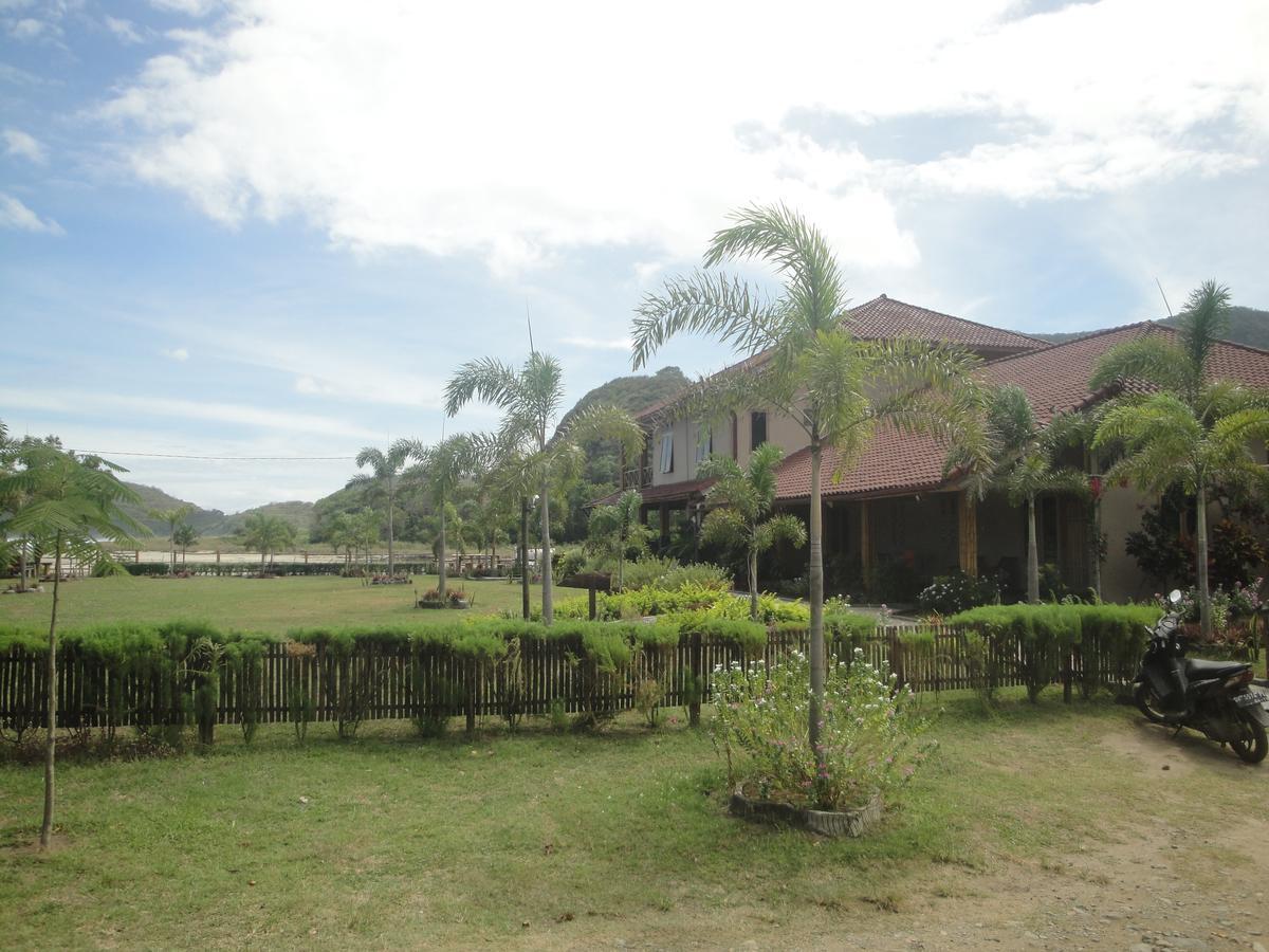 Villa Surga Sumbawa Sekongkang Exterior photo